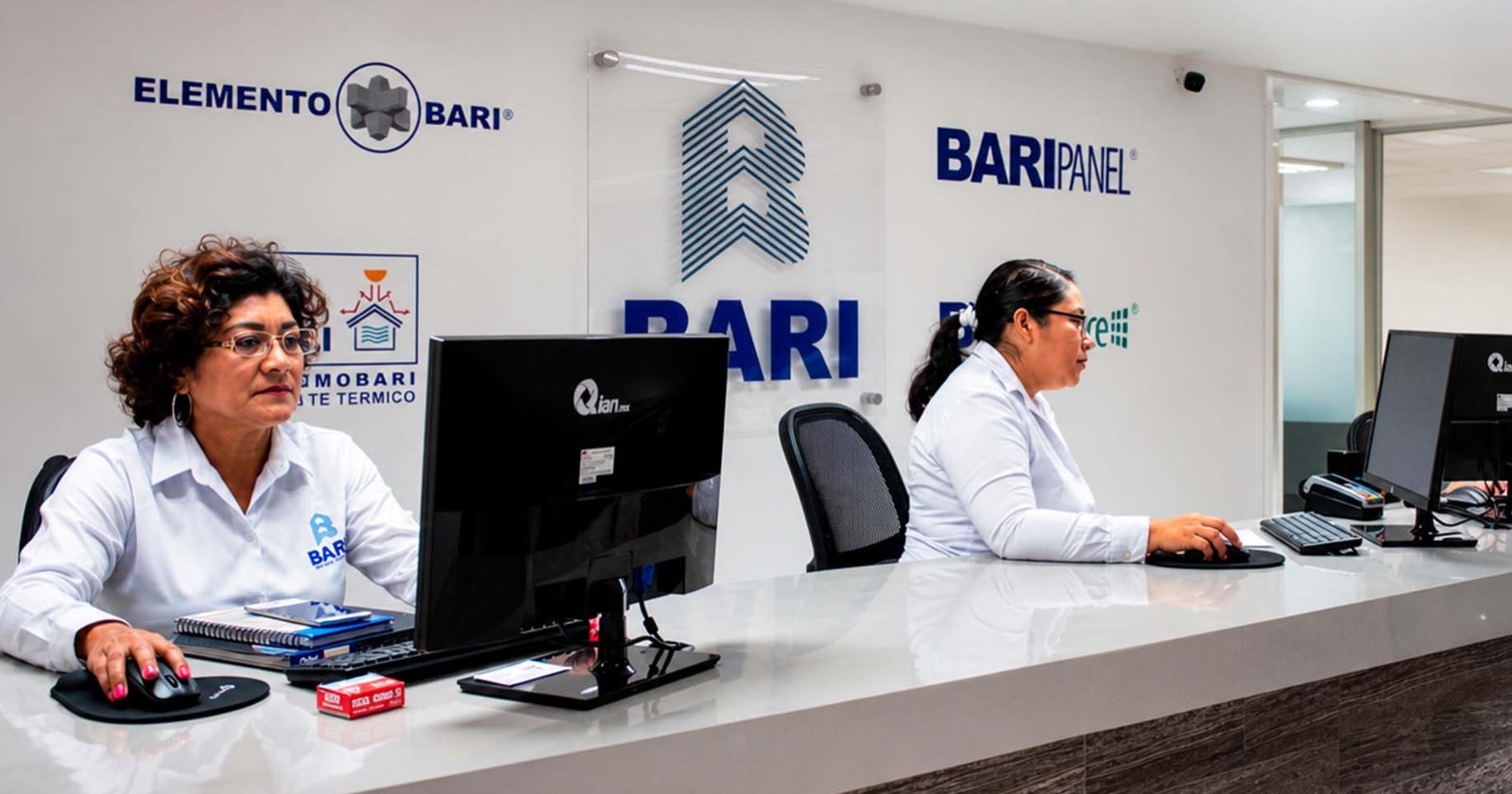 Recepción de oficinas de Grupo Bari